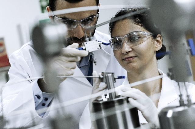 Laboratoire du TOTAL Research Center Qatar.